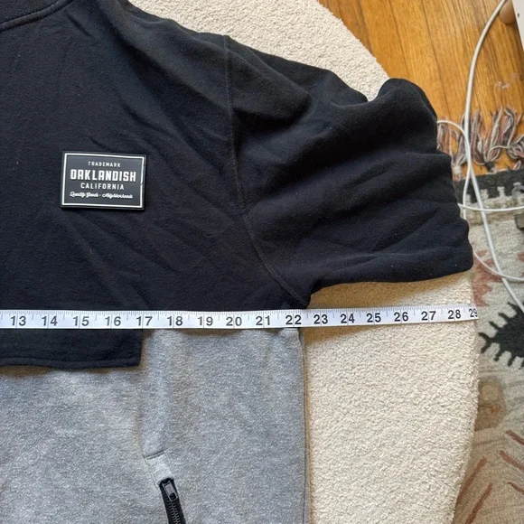 Oaklandish Quarter-Zip Sweatshirt Black and Gray Size Large - Picture 4 of 6